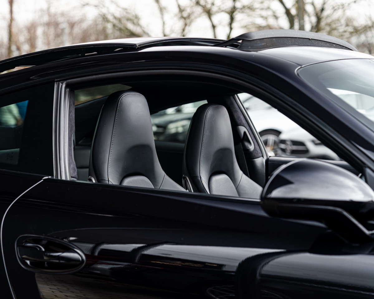 Porsche vehicle photography Ireland Kenji Media
