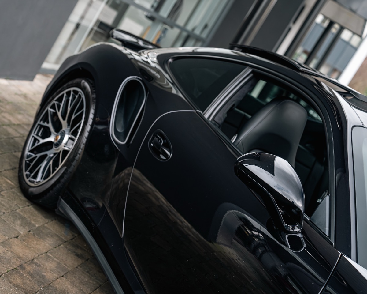 Porsche automotive content Dublin by Kenji Media